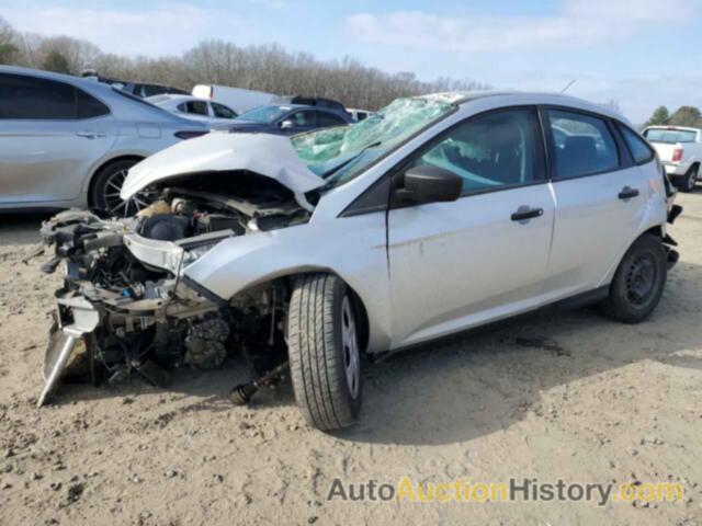 FORD FOCUS S, 1FADP3E20DL223559