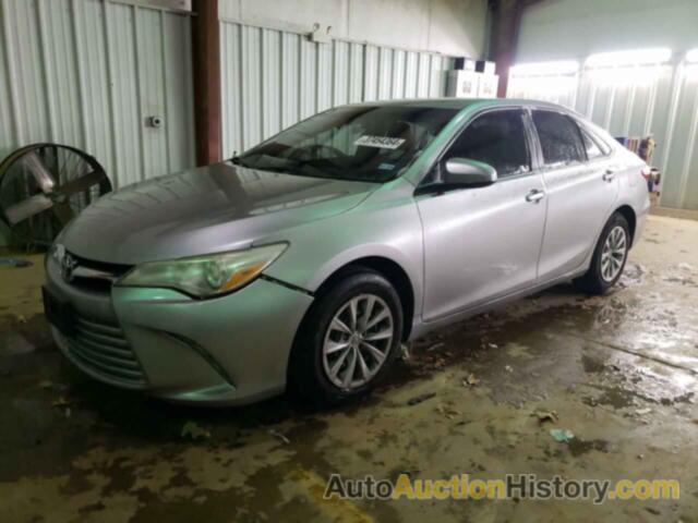 TOYOTA CAMRY LE, 4T4BF1FK1GR560328