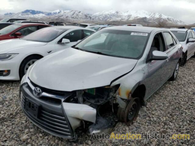 TOYOTA CAMRY LE, 4T4BF1FK1FR454136