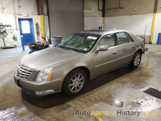 CADILLAC DTS LUXURY COLLECTION, 1G6KD5E68BU141145