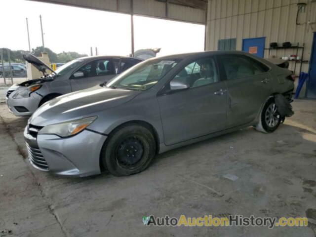 TOYOTA CAMRY LE, 4T4BF1FK8GR556289