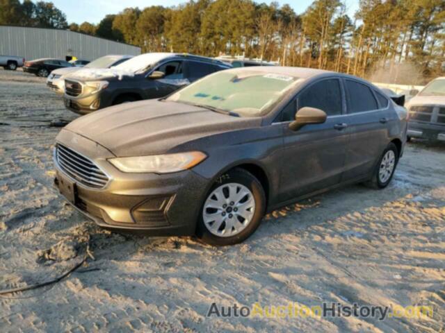 FORD FUSION S, 3FA6P0G75KR163583