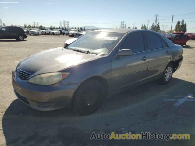 TOYOTA CAMRY LE, 4T1BE32KX6U745555