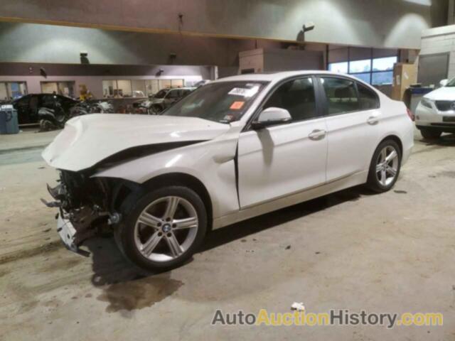 BMW 3 SERIES I, WBA3B1G52ENT01245