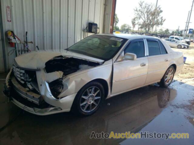 CADILLAC DTS LUXURY COLLECTION, 1G6KD5EY1AU109041