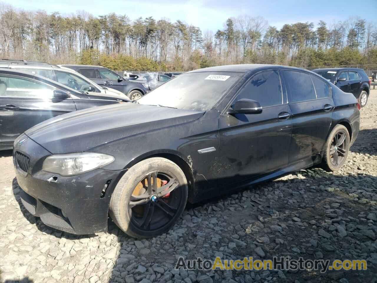 BMW 5 SERIES I, WBA5A5C52GG349053
