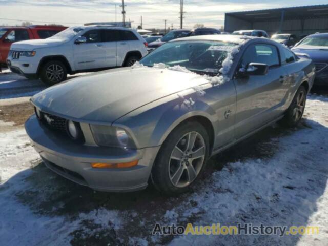 FORD MUSTANG GT, 1ZVHT82H495119937