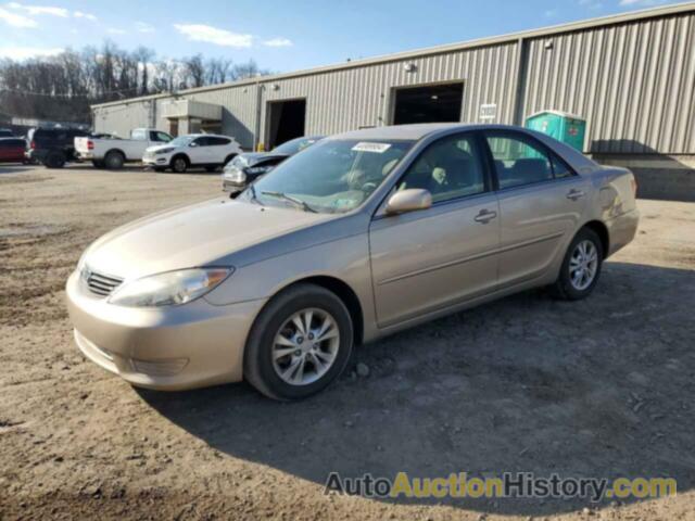 TOYOTA CAMRY LE, 4T1BF30K66U636056