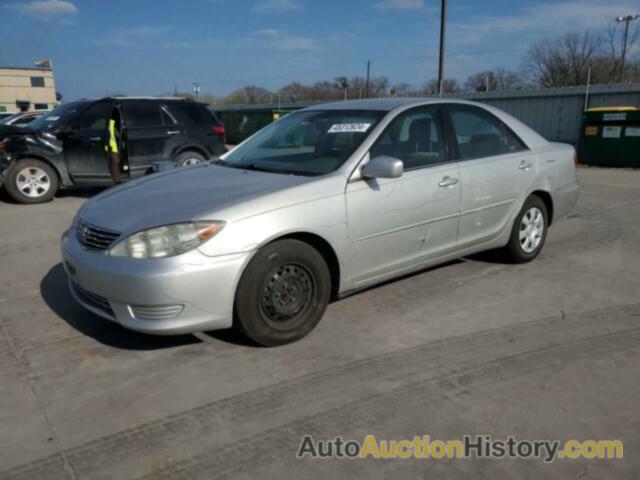 TOYOTA CAMRY LE, 4T1BE32K76U704445