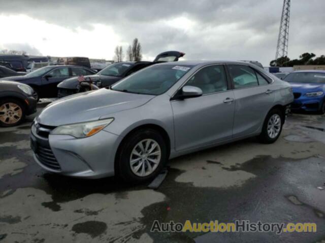 TOYOTA CAMRY LE, 4T4BF1FK7FR499680