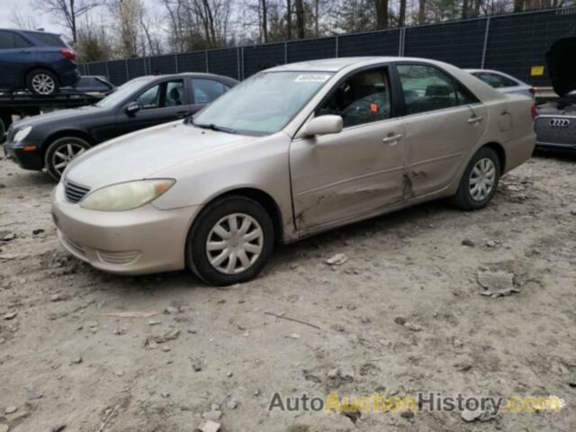 TOYOTA CAMRY LE, 4T1BE32KX6U148065