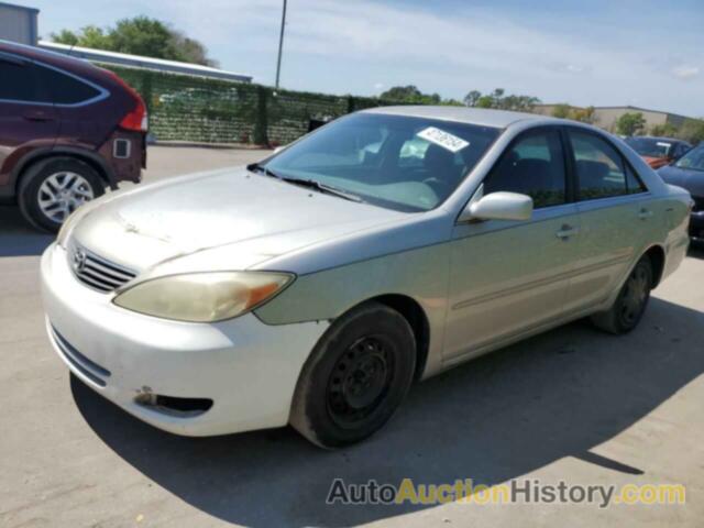 TOYOTA CAMRY LE, 4T1BE32K85U038825