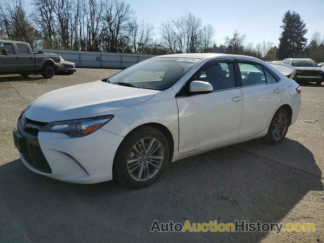 TOYOTA CAMRY LE, 4T1BF1FKXHU766761