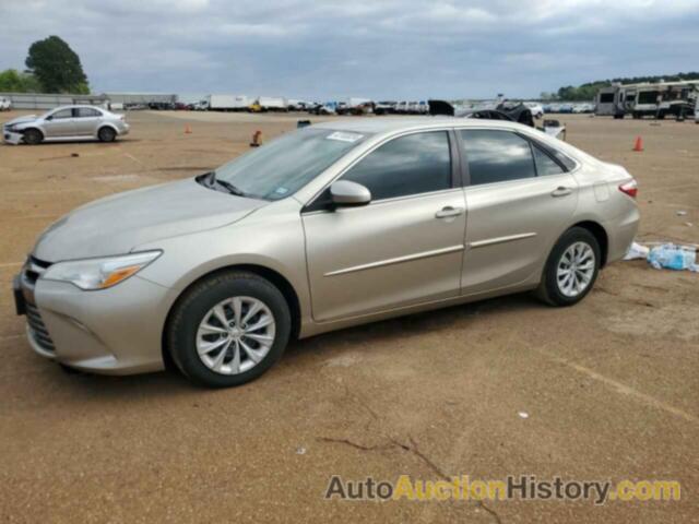 TOYOTA CAMRY LE, 4T4BF1FK9FR492195