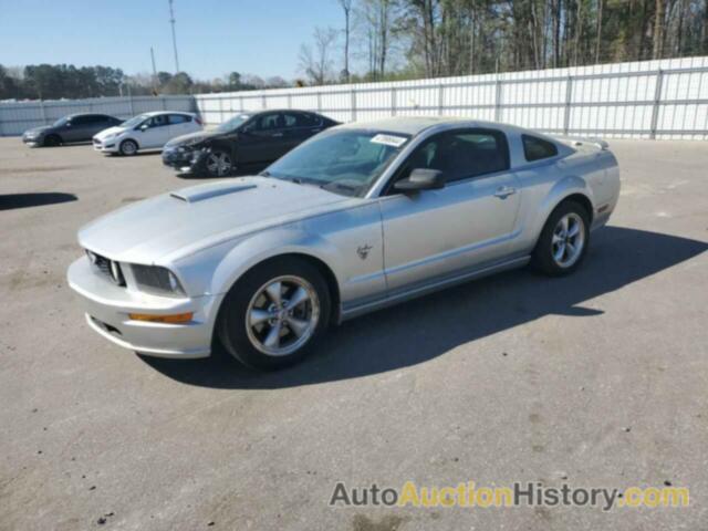 FORD MUSTANG GT, 1ZVHT82H695116330