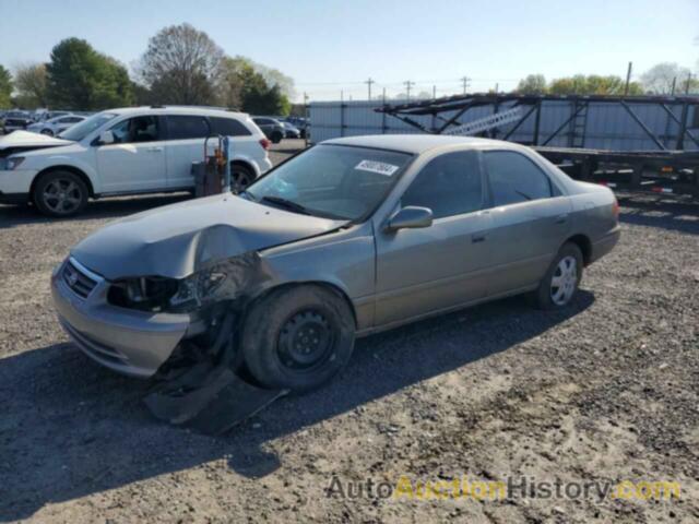 TOYOTA CAMRY LE, 4T1BF22K9YU109414