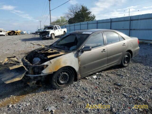 TOYOTA CAMRY LE, 4T1BE32K23U727501