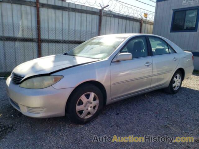 TOYOTA CAMRY LE, 4T1BE32K76U668238
