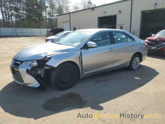 TOYOTA CAMRY LE, 4T4BF1FK0FR504704