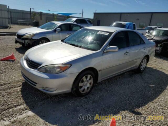 TOYOTA CAMRY LE, 4T1BE32K83U675663