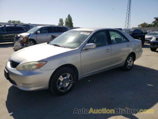 TOYOTA CAMRY LE, 4T1BE32K94U923484