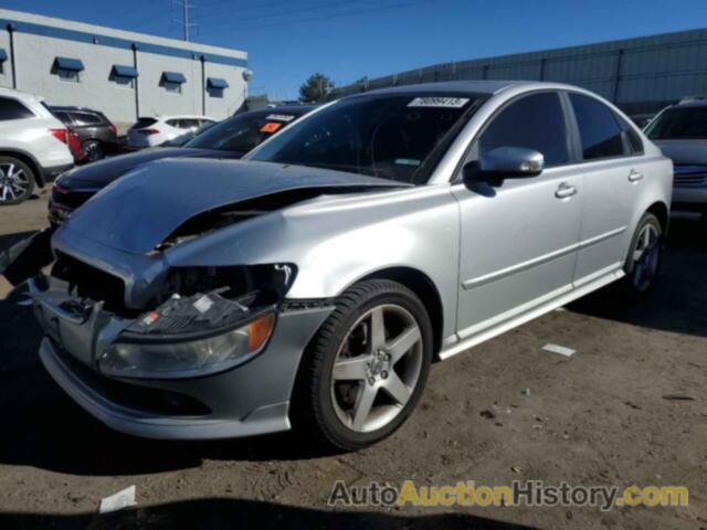 VOLVO S40 T5, YV1672MH5A2512516