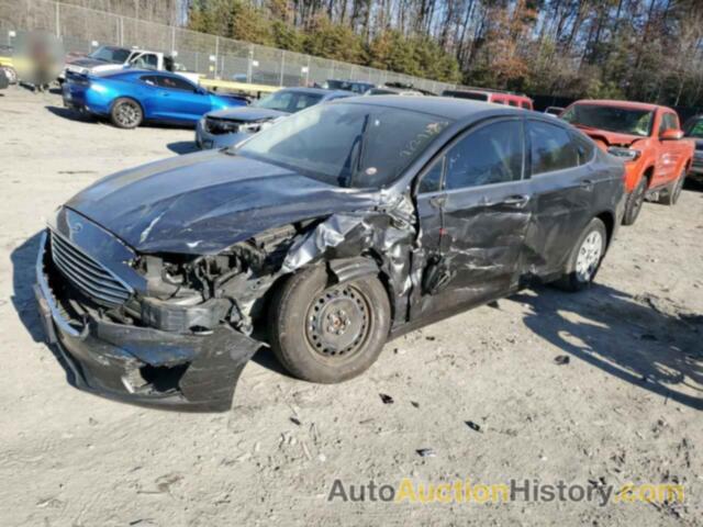 FORD FUSION S, 3FA6P0G72KR128404