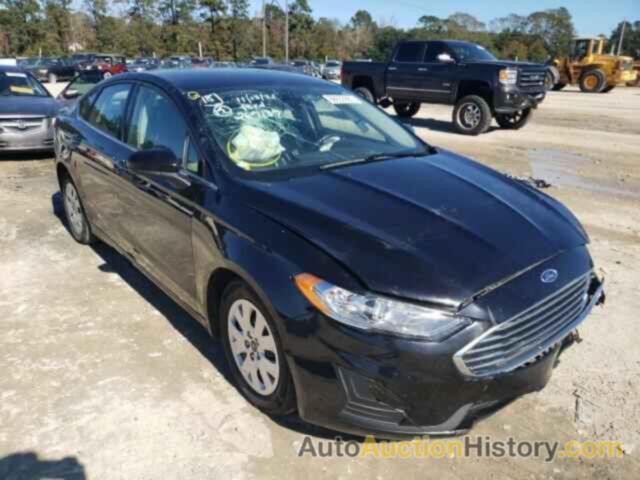 2019 FORD FUSION S, 3FA6P0G79KR267137