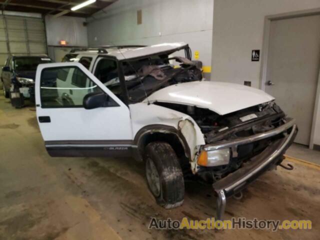 1GNDT13WXV2155544 1997 CHEVROLET BLAZER View history and