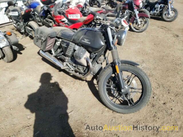 2013 MOTO GUZZI MOTORCYCLE CLASSIC, ZGULWU000DM112442