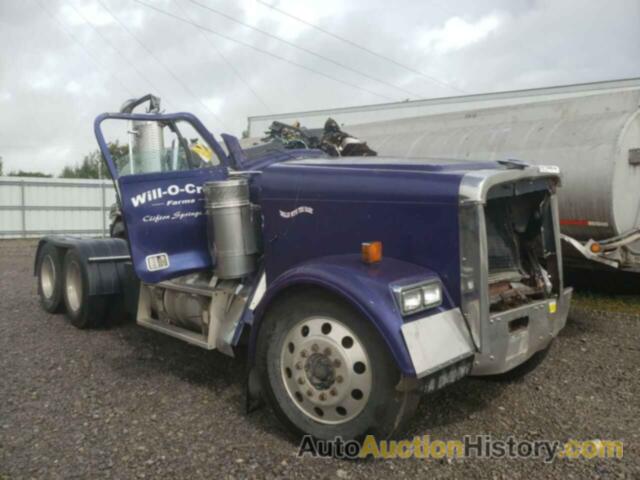 2010 FREIGHTLINER TRACTOR, SW124700PA