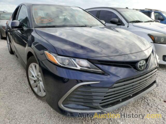 2022 TOYOTA CAMRY LE, 4T1R11BK0NU068206