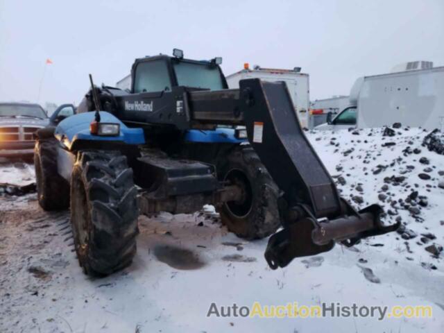 2003 NEWH TRACTOR, 40270963