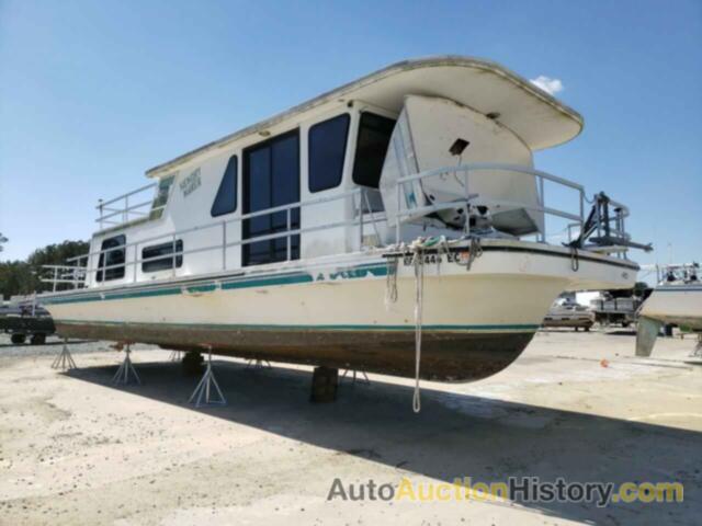 2001 BOAT HOUSEBOAT, GBN41247A101