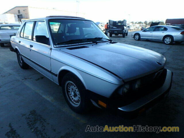 1983 BMW 528E AUTOM, WBADK8306D7968586