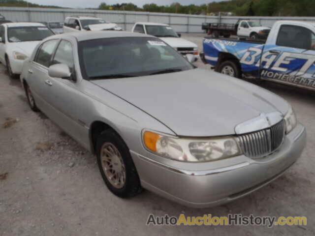 1998 LINCOLN TOWN CAR S, 1LNFM82WXWY731250