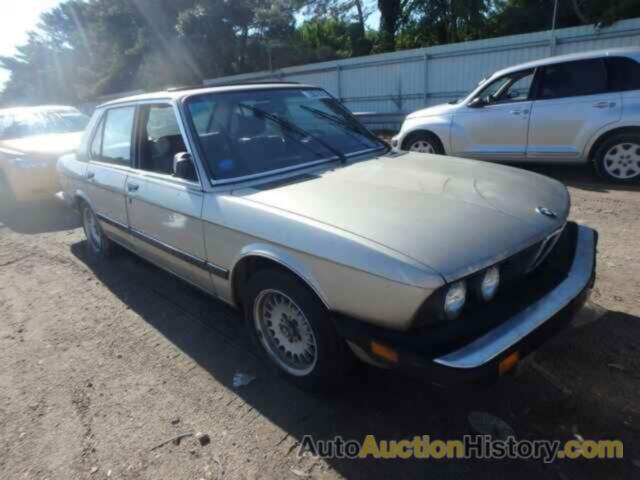 1983 BMW 533I, WBADB740901048348