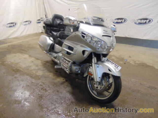 2005 HONDA MOTORCYCLE, 1HFSC47095A411501
