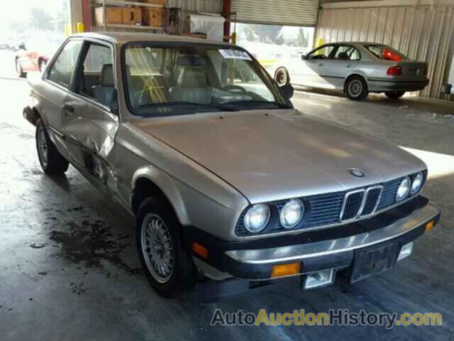 1984 BMW 318I AUTOM, WBAAK8408E8777992