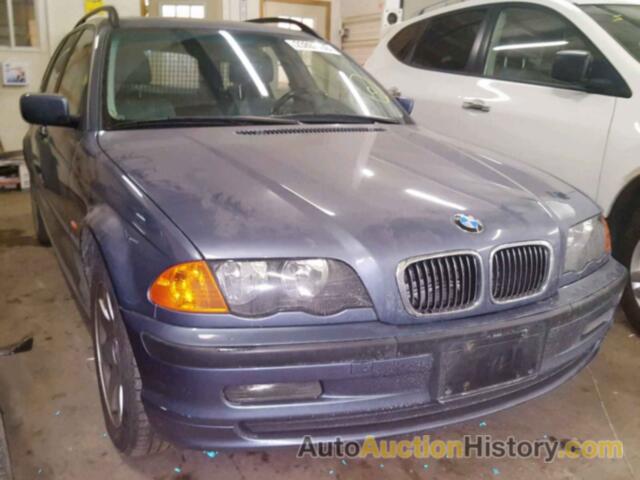 2001 BMW 325 IT, WBAAW33471EN80688