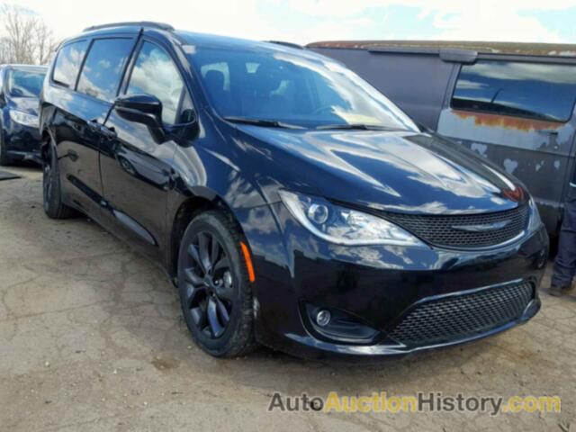 2018 CHRYSLER PACIFICA LIMITED, 2C4RC1GG3JR351760