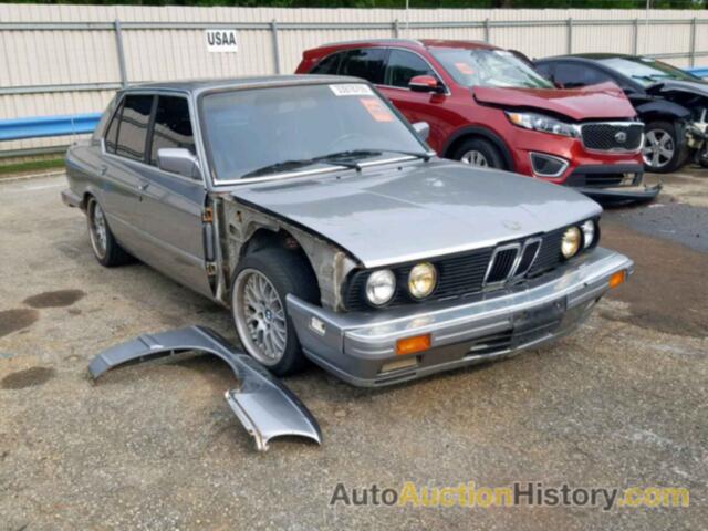 1988 BMW 535 BASE, WBADC7400J1718071