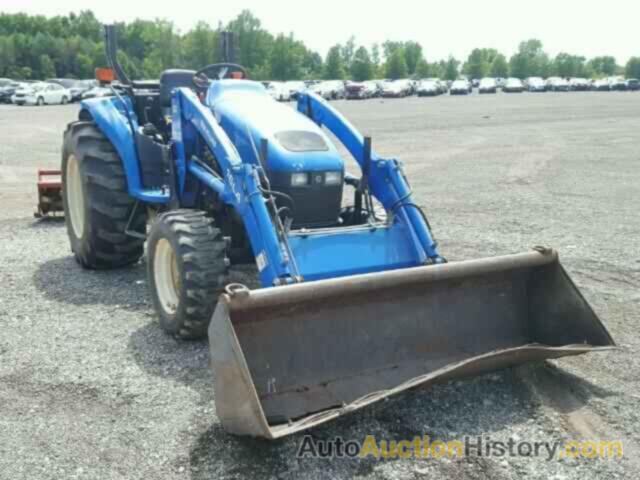 2002 NEWH TRACTOR, YL358646