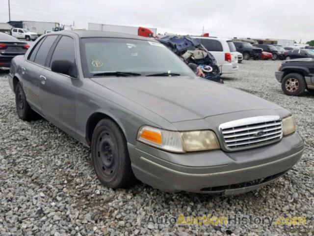 2003 FORD CROWN VICTORIA, 2FAFP73WX3X121483
