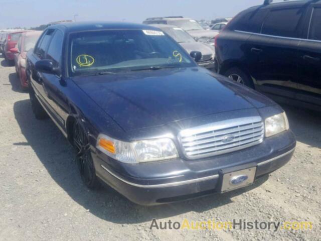 2000 FORD CROWN VICT, 2FAFP73WXYX127730