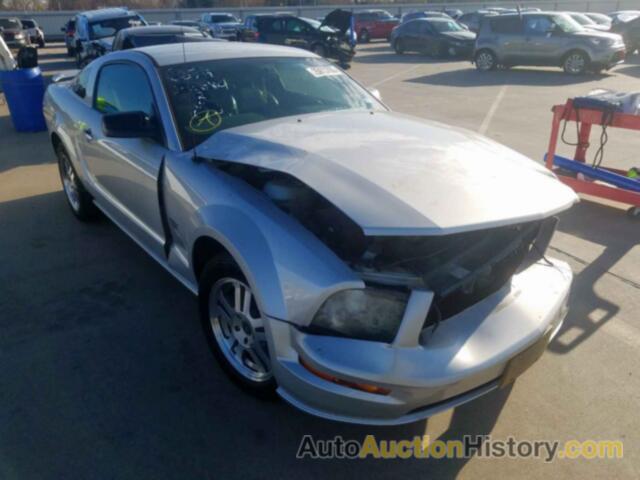2005 FORD MUSTANG GT GT, 1ZVHT82HX55100674