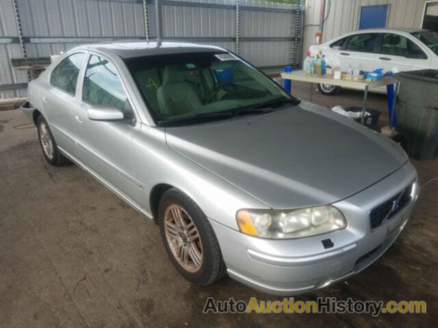 2005 VOLVO S60 2.5T 2.5T, YV1RS592652449806