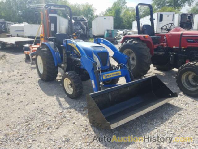 2013 NEWH TRACTOR, 2107015140