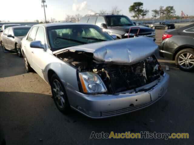 2011 CADILLAC DTS LUXURY COLLECTION, 1G6KD5E60BU125974