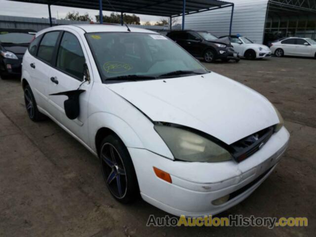 2004 FORD FOCUS ZX5, 3FAFP37ZX4R128639